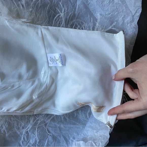 White feather top - Picture 6 of 9